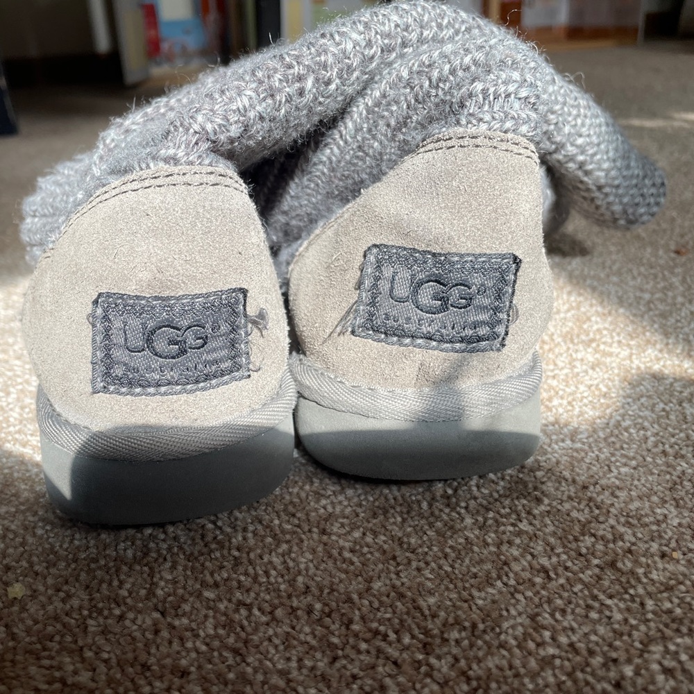 UGG boots - Picture 3 of 4
